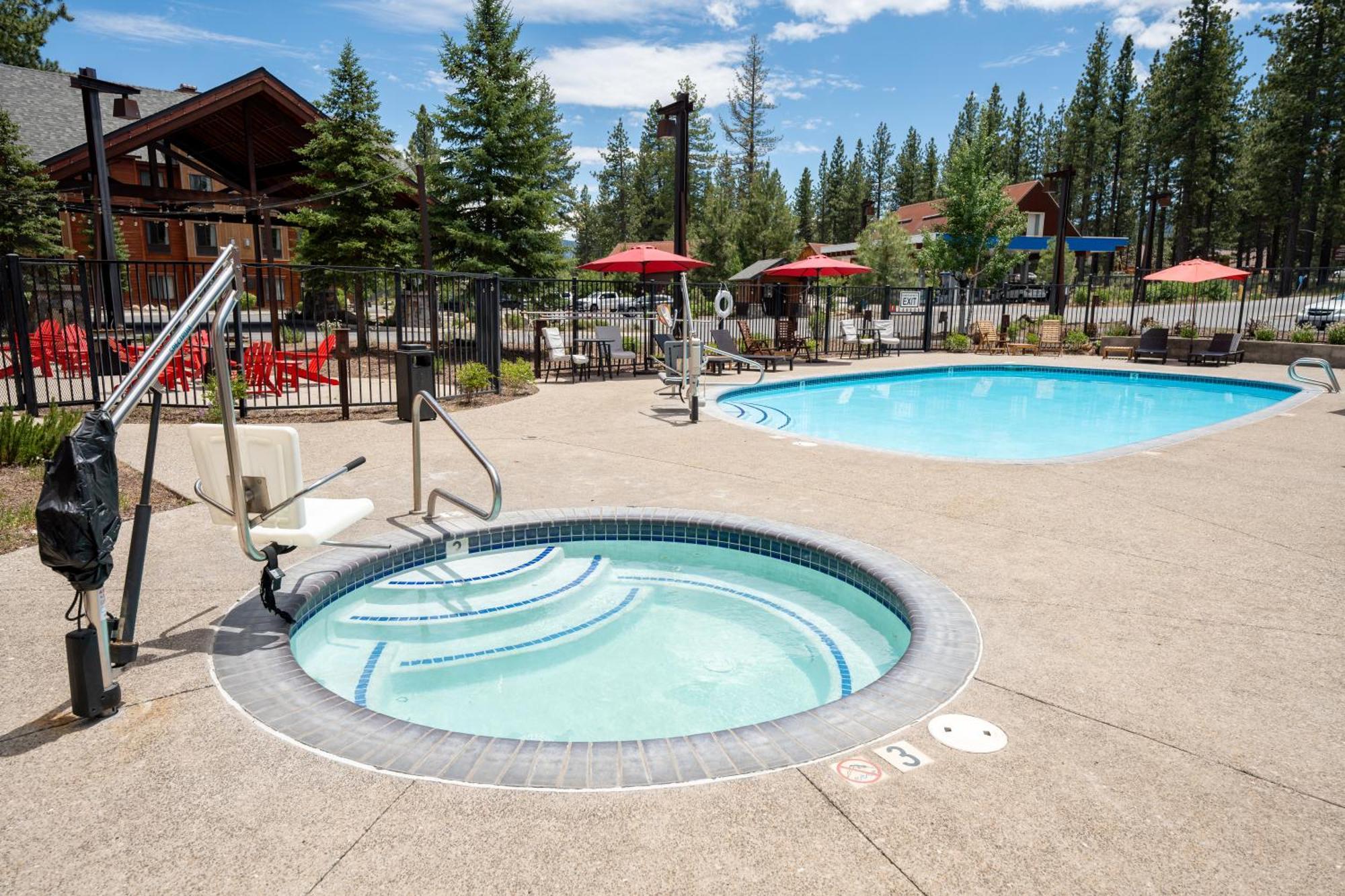 Martis Valley Lodge, Tapestry Collection By Hilton Truckee Exterior photo