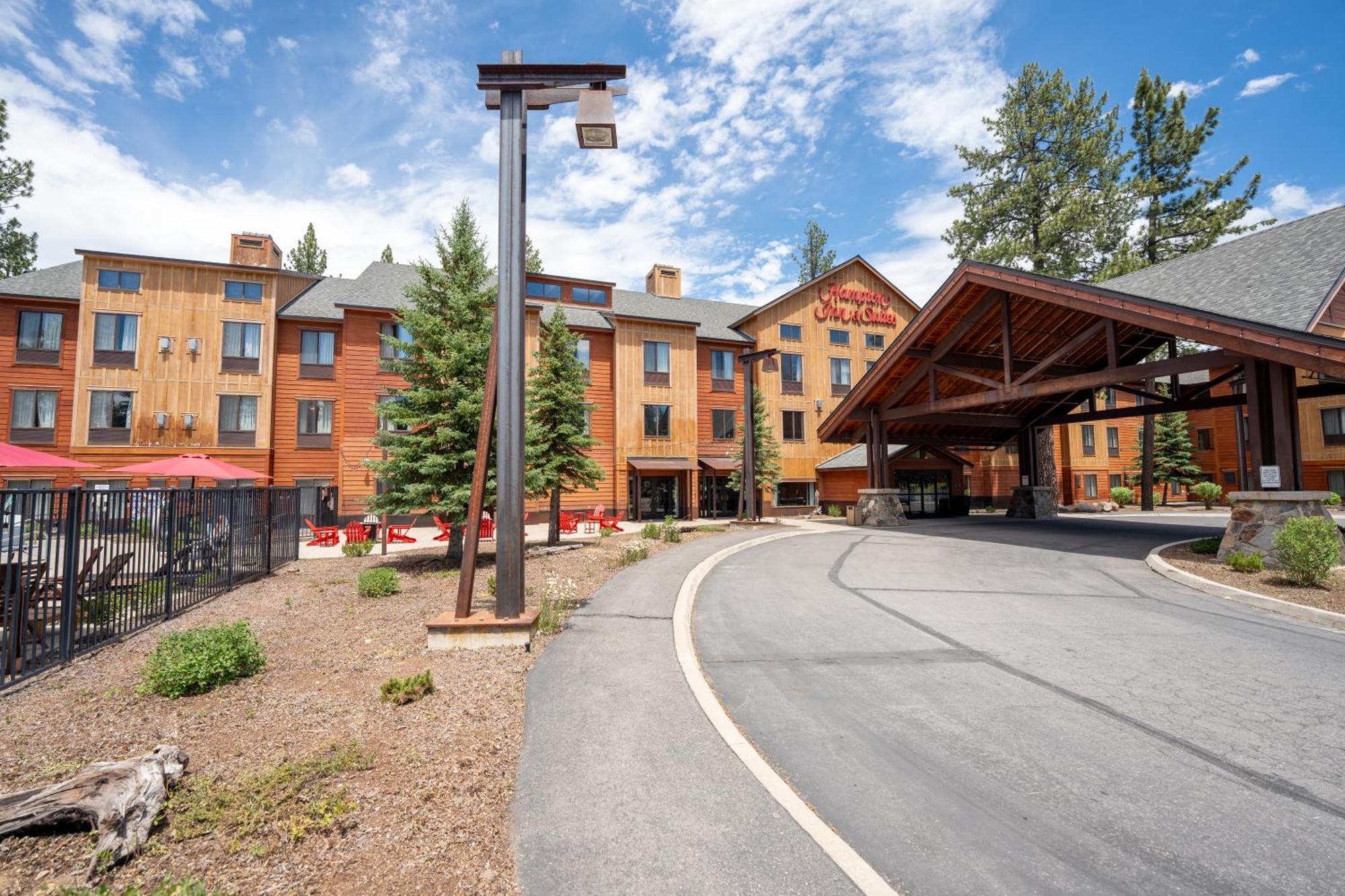Martis Valley Lodge, Tapestry Collection By Hilton Truckee Exterior photo