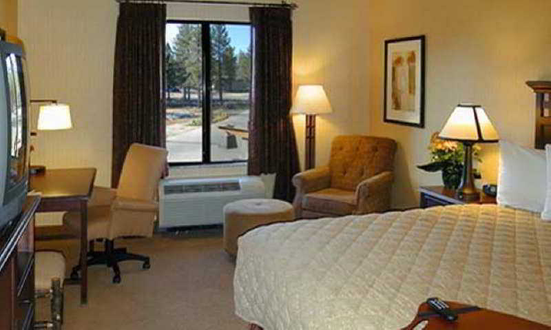Martis Valley Lodge, Tapestry Collection By Hilton Truckee Room photo