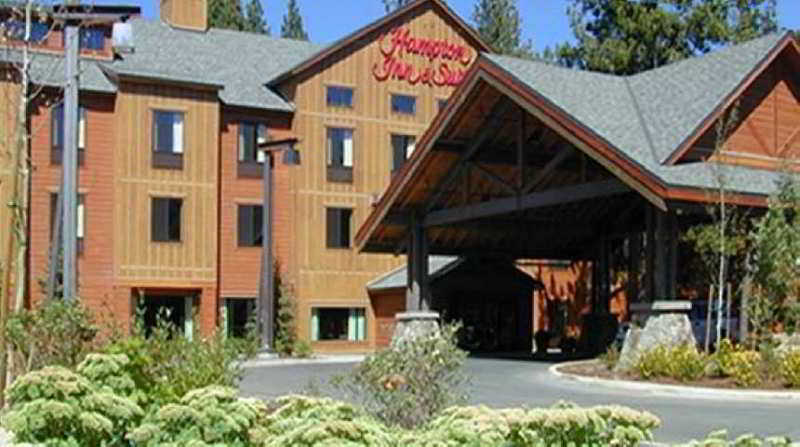 Hampton Inn & Suites Tahoe-Truckee Exterior photo